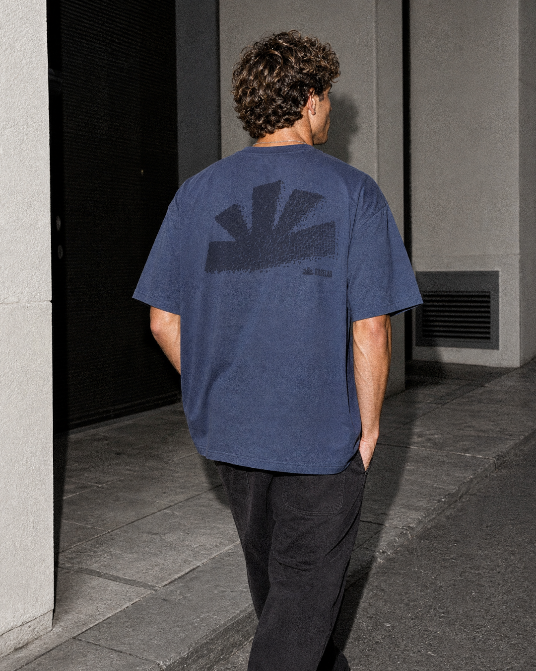 Form T-Shirt - Vintage Blue