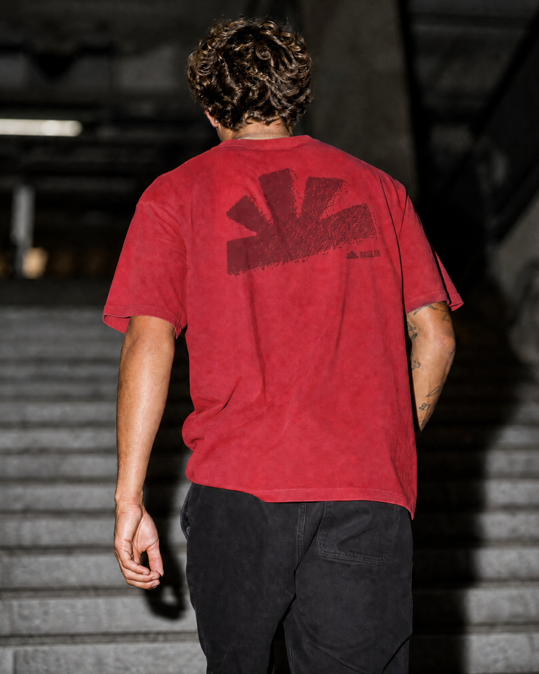 Form T-Shirt - Red